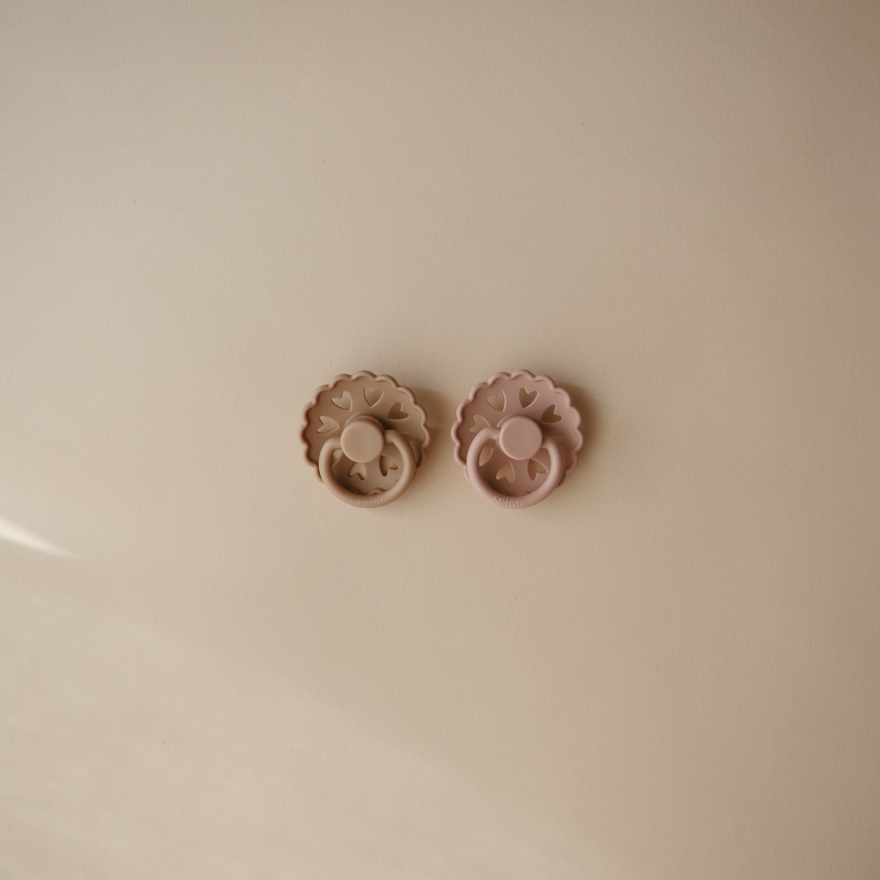 FRIGG Andersen Fairytale Silicone Pacifier 2 - Pack - Tenth & Pine - FRIGG PACIFIERS - 6 - 18 months - Stone Blue/Willow Gray