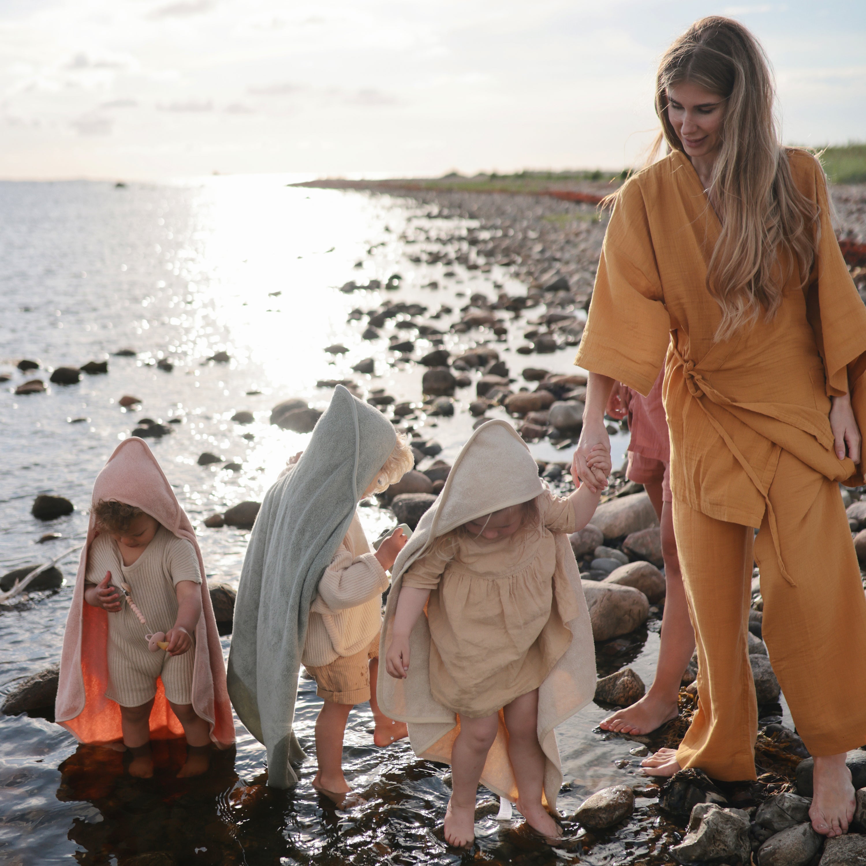 Silicone Pacifier Clip | Eva - Tenth & Pine - Pacifier Clip - Black