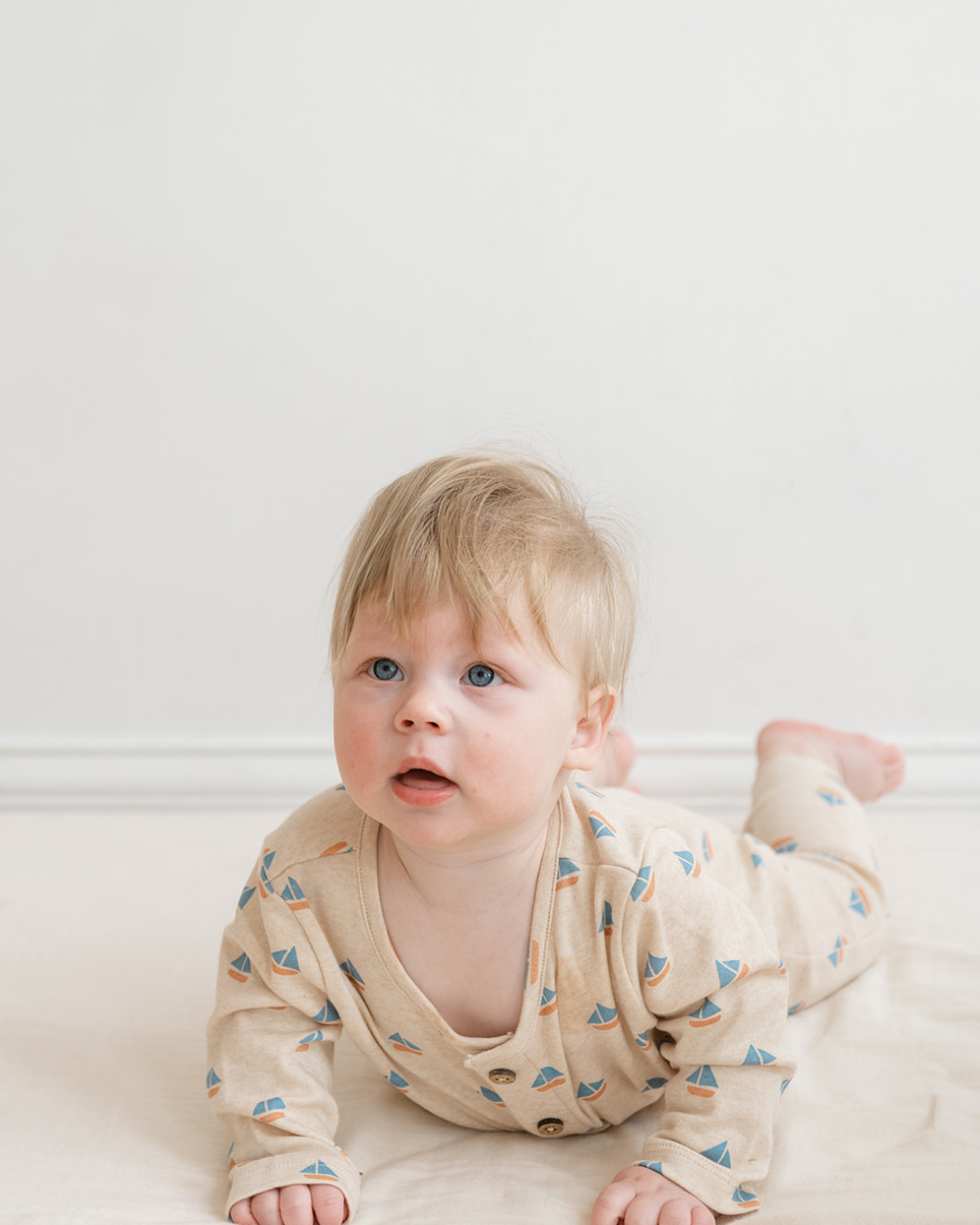 Quinn Magnetic Playsuit in Sailboats