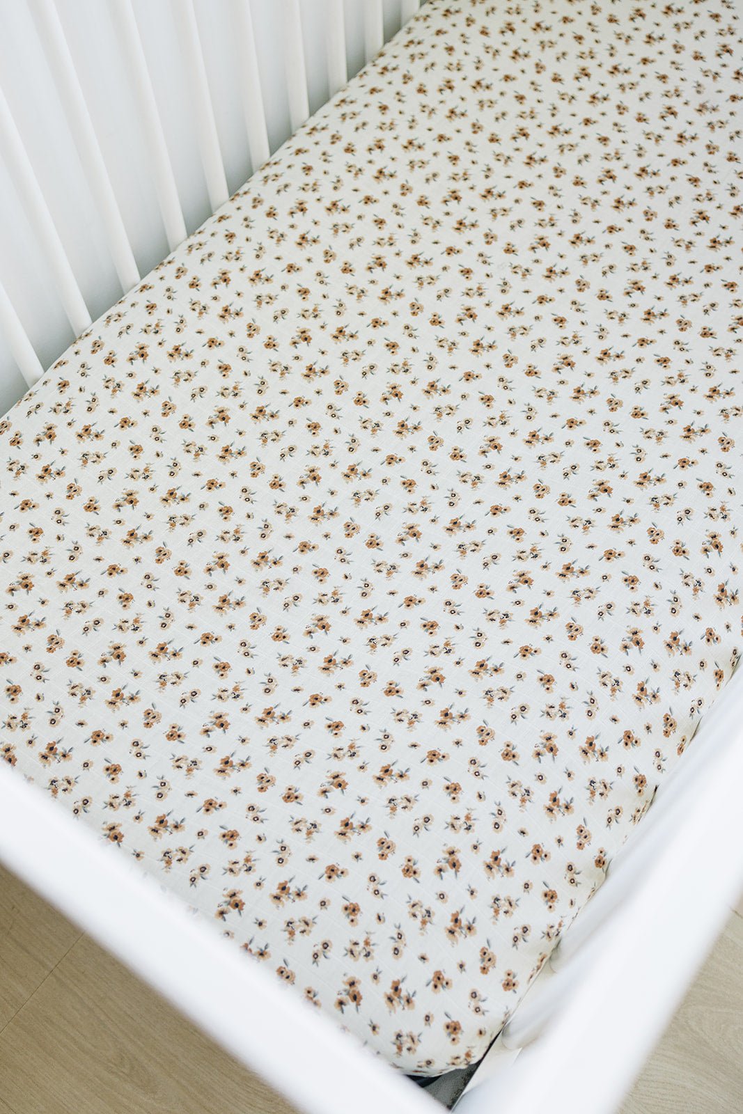 Autumn Bloom Muslin Crib Sheet - Tenth & Pine -