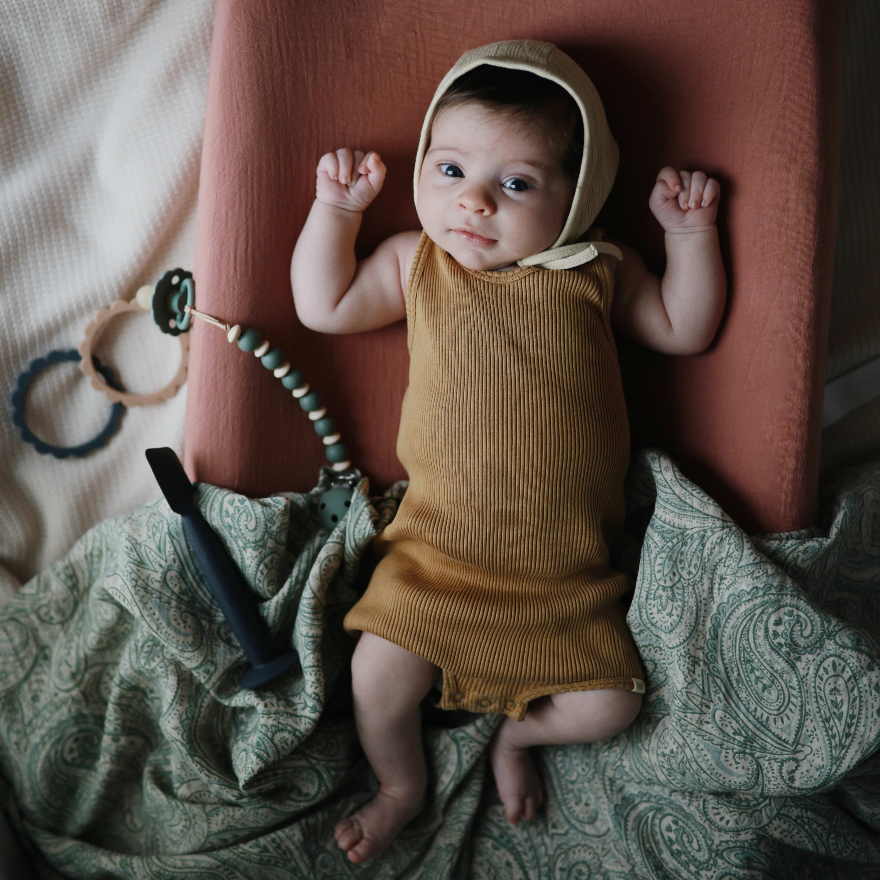 FRIGG Daisy Natural Rubber Pacifier 2 - Pack - Tenth & Pine - FRIGG PACIFIERS - 6 - 18 months - Pink Cream/Poppy