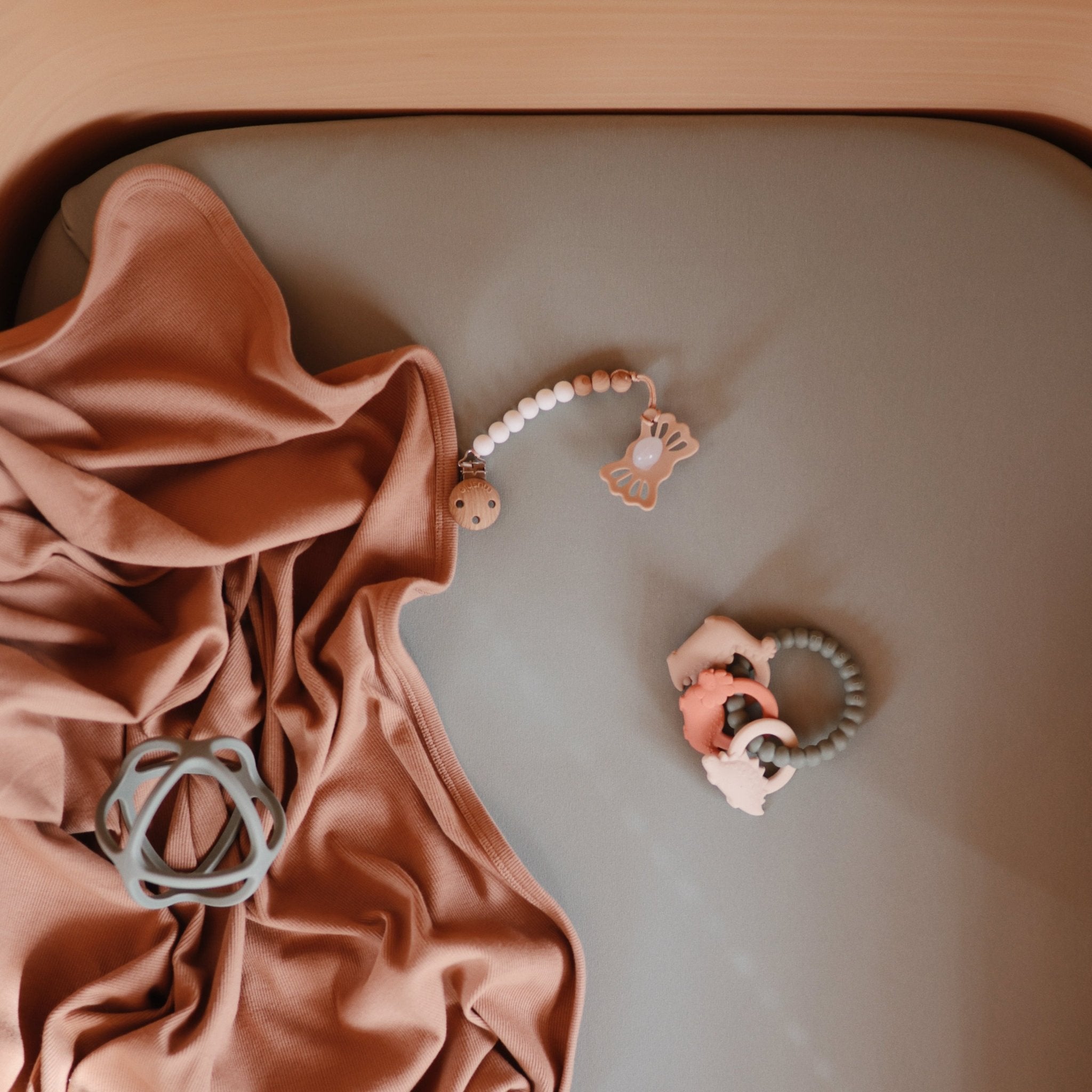 Ball Teether - Tenth & Pine - teether - Dove Gray