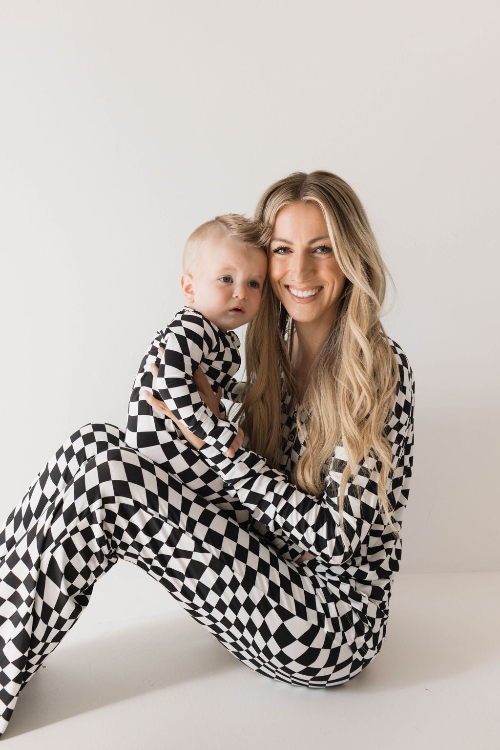 Bamboo Zip Pajamas | Black & White Wavy Checkerboard - Tenth & Pine - pajamas - Newborn