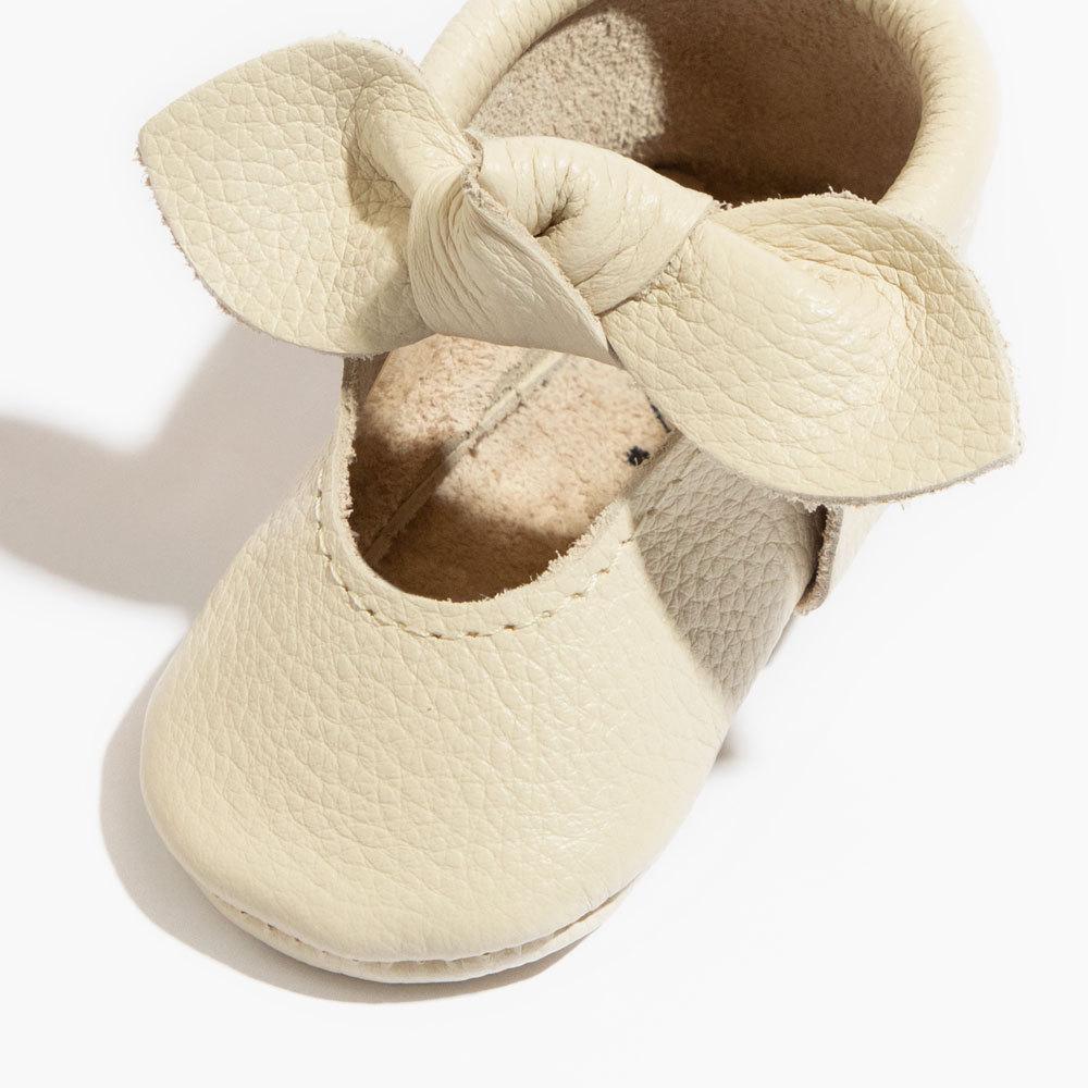 Birch Knotted Bow Baby Shoe - Tenth & Pine - Knotted Bow Mocc - Soft Sole - Newborn