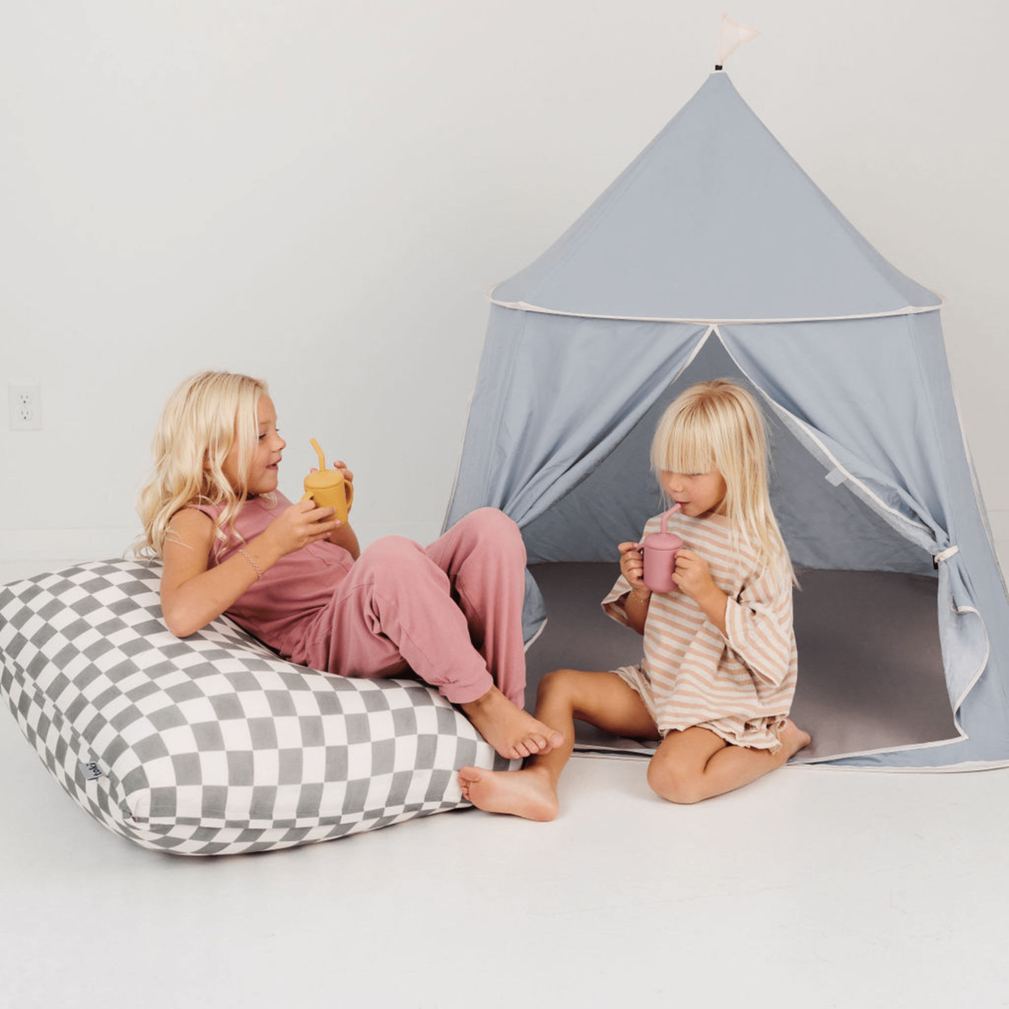 Breeze Play Tent - Tenth & Pine - Play Tent -