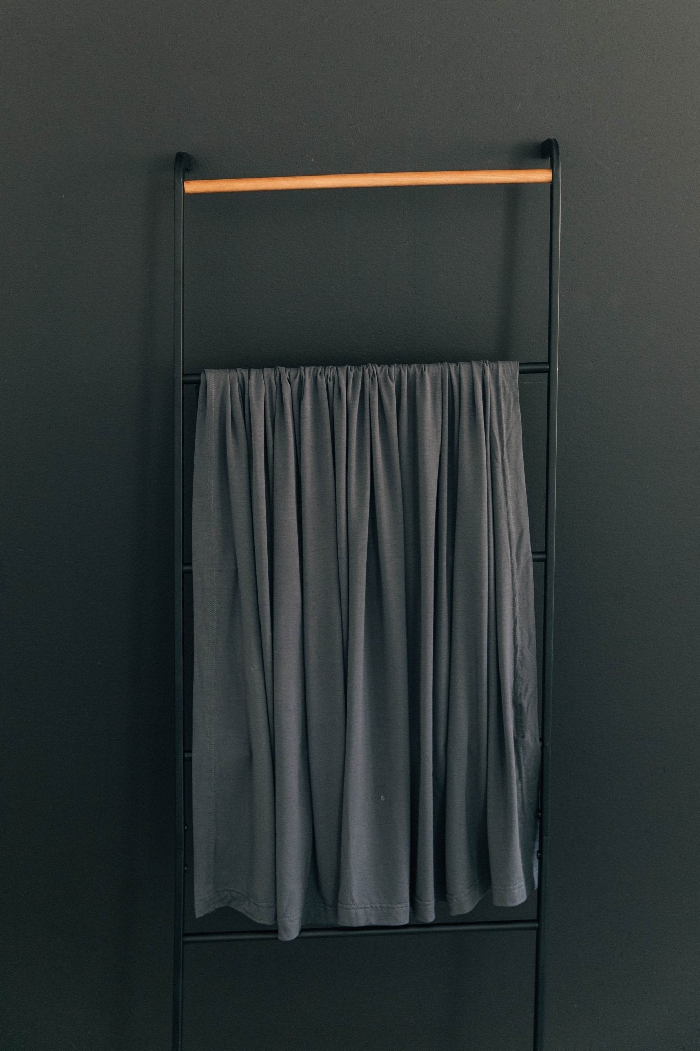 Charcoal Bamboo Stretch Swaddle - Tenth & Pine -