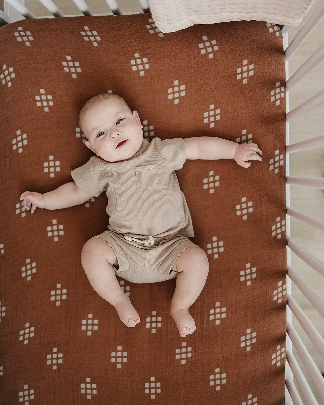 Chestnut Textiles Muslin Crib Sheet - Tenth & Pine -