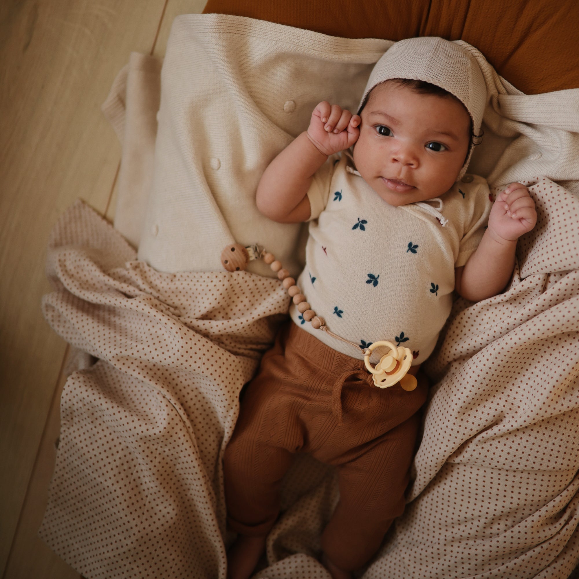 FRIGG Daisy Natural Rubber Pacifier 2 - Pack - Tenth & Pine - FRIGG PACIFIERS - 6 - 18 months - Pink Cream/Poppy