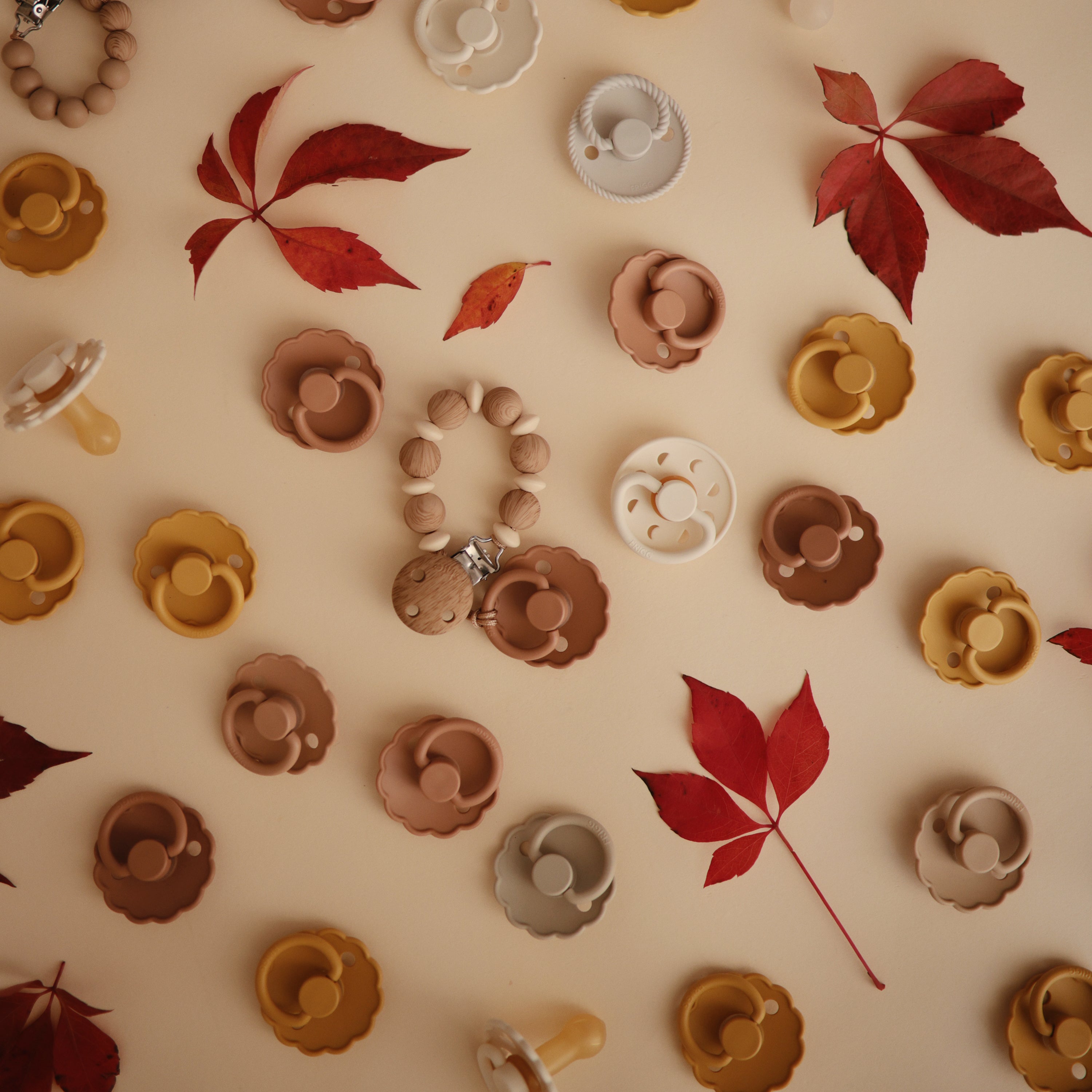 FRIGG Moon Natural Rubber Pacifier 2 - Pack - Tenth & Pine - FRIGG PACIFIERS - 6 - 18 months - Sage/Portobello