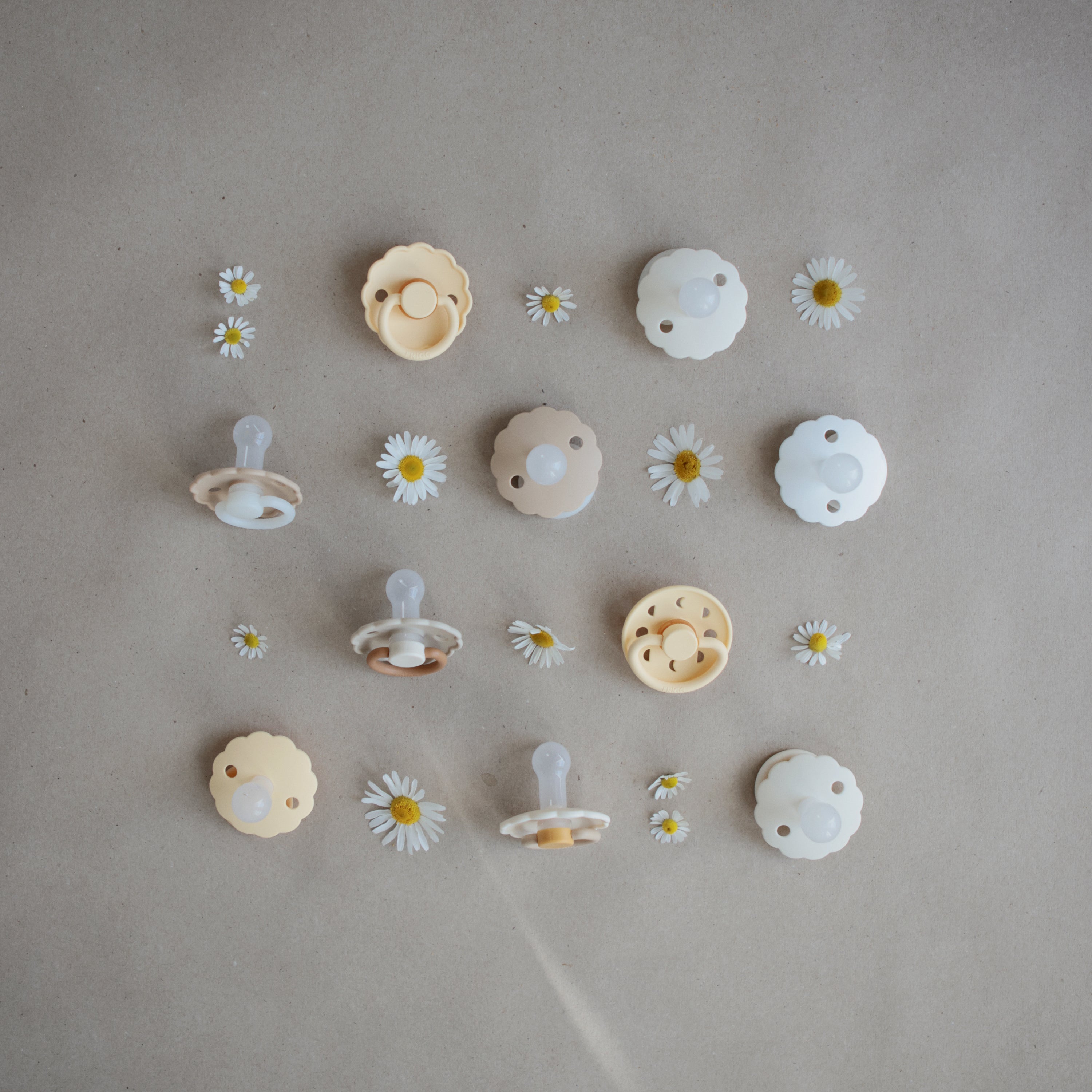 FRIGG Moon Silicone Pacifier 2 - Pack - Tenth & Pine - FRIGG PACIFIERS - 6 - 18 months - Soft Lilac/Daffodil