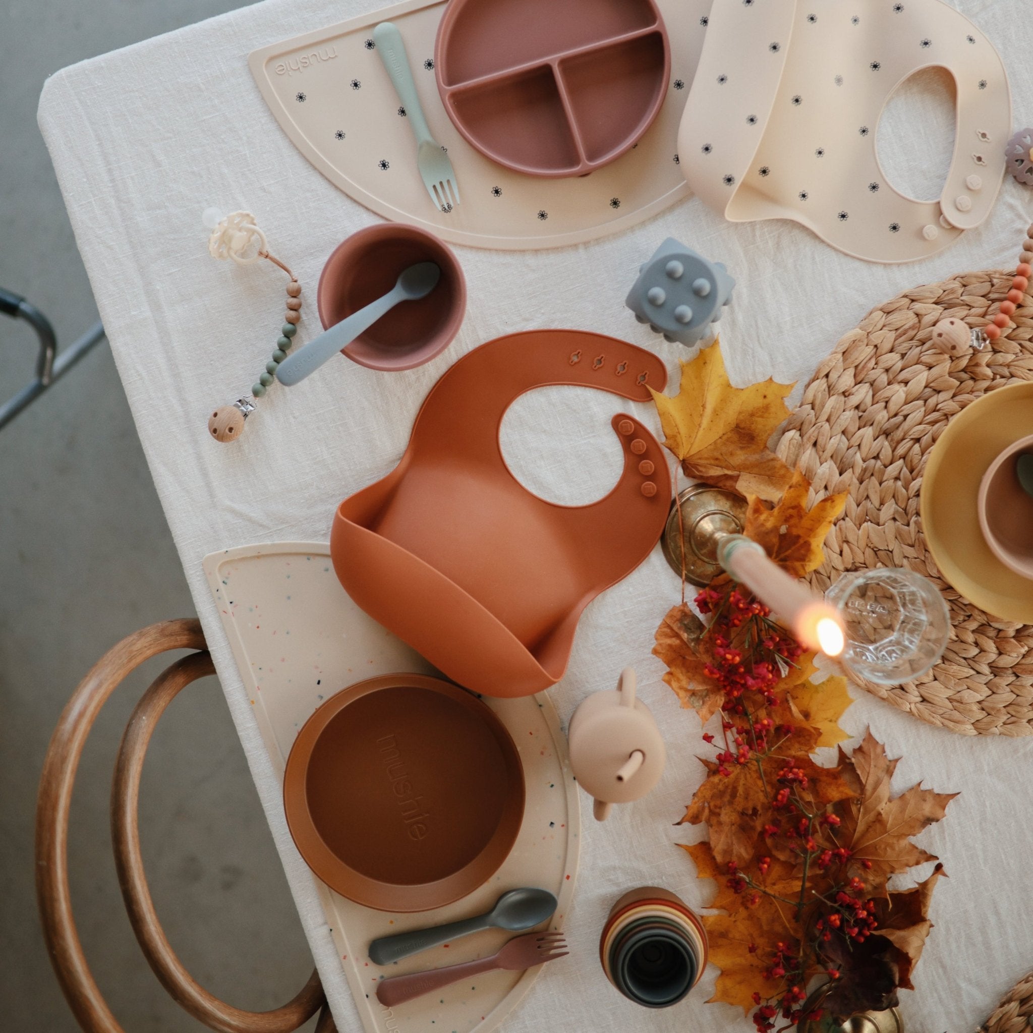 FRIGG Andersen Fairytale Natural Rubber Pacifier 2 - Pack - Tenth & Pine - FRIGG PACIFIERS - 6 - 18 months - Twilight Mauve/Primrose