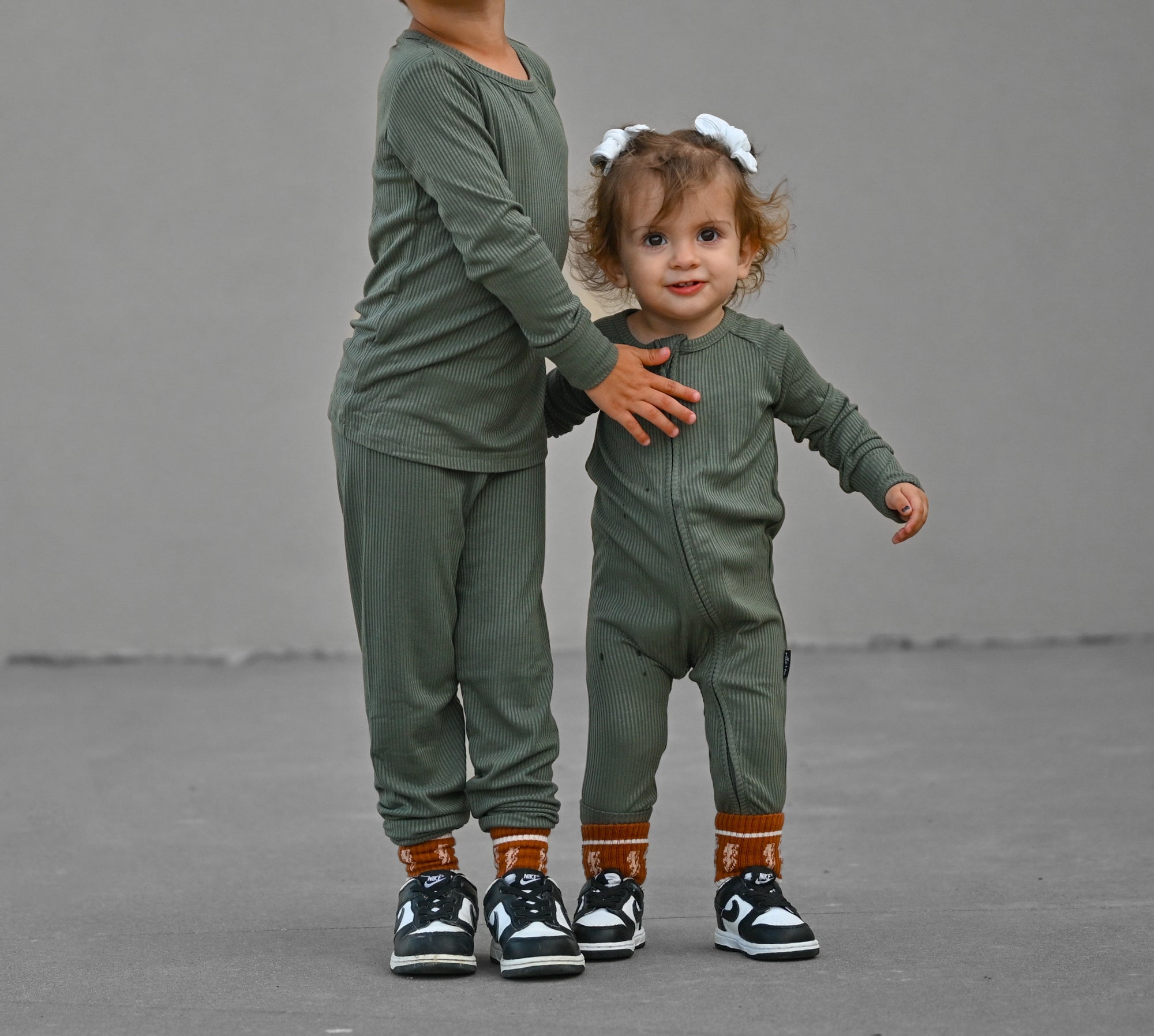 LONG SLEEVE 2 PIECE SETS - Moss Ribbed - Tenth & Pine - Bamboo 2 Piece PJ - RIB - 12/18m