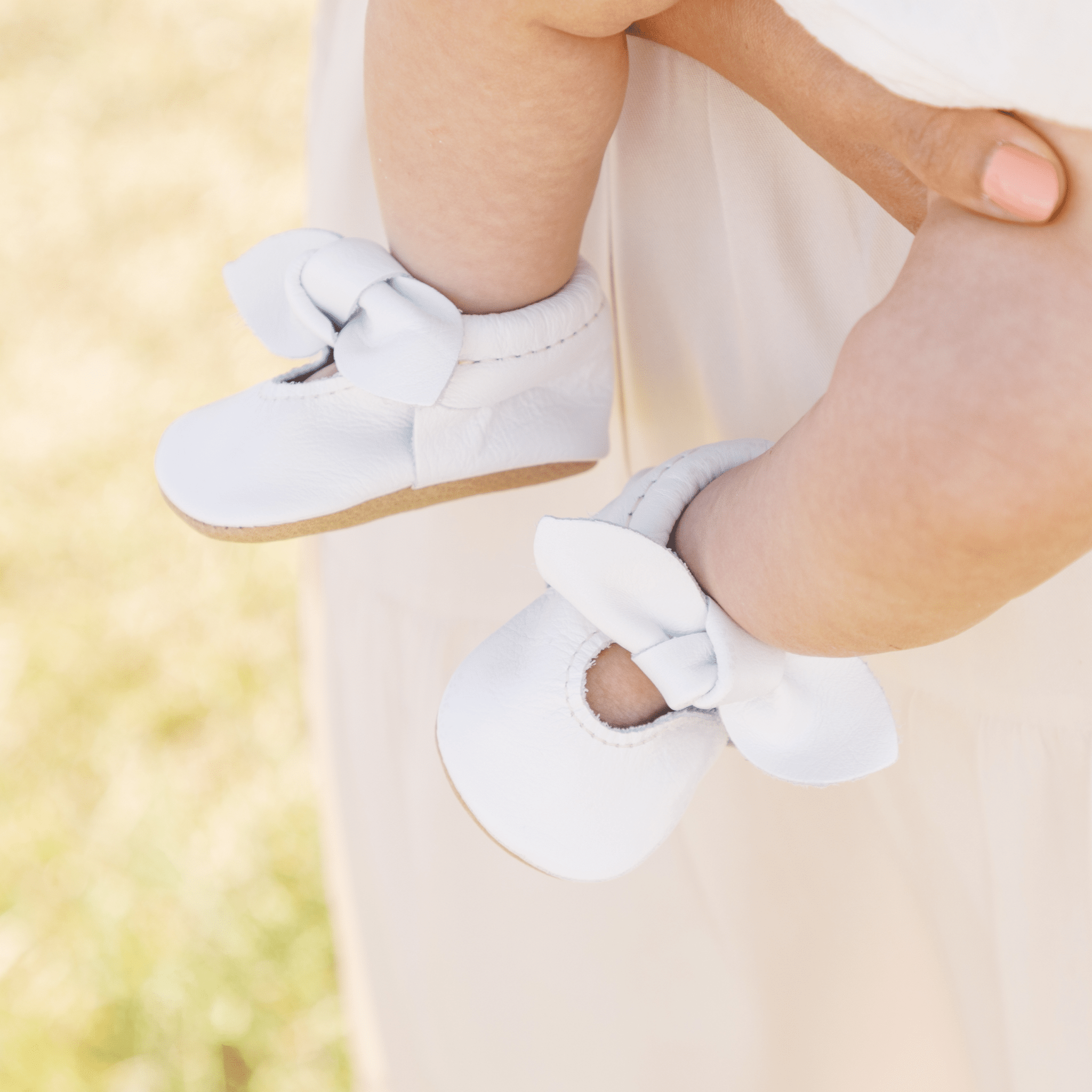 Toasted Bright White Knotted Bow Baby Shoe - Tenth & Pine - Knotted Bow Mocc - Soft Sole - 1