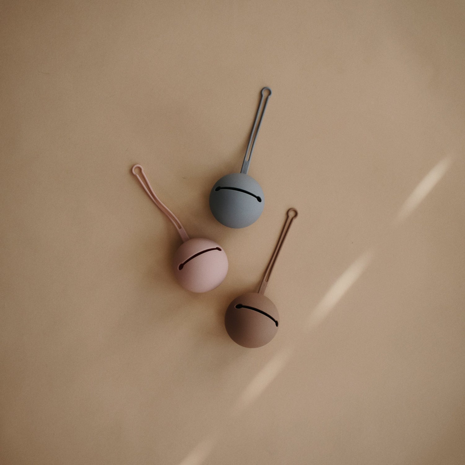 Silicone Pacifier Case - Tenth &amp; Pine - pacifier case - Natural