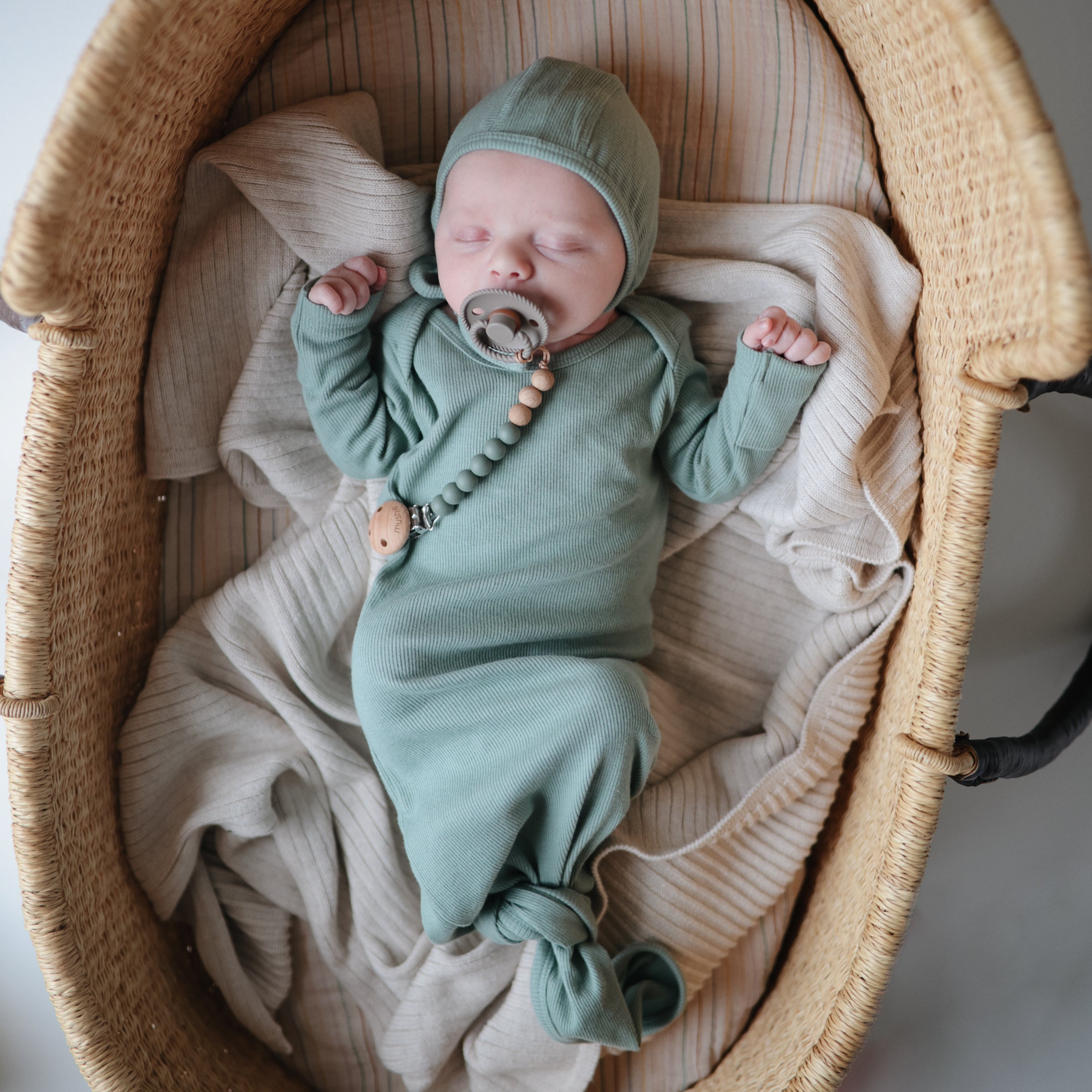 FRIGG Rope Natural Rubber Pacifier 2 - Pack - Tenth &amp; Pine - FRIGG PACIFIERS - 6 - 18 months - Cream/Green Tea