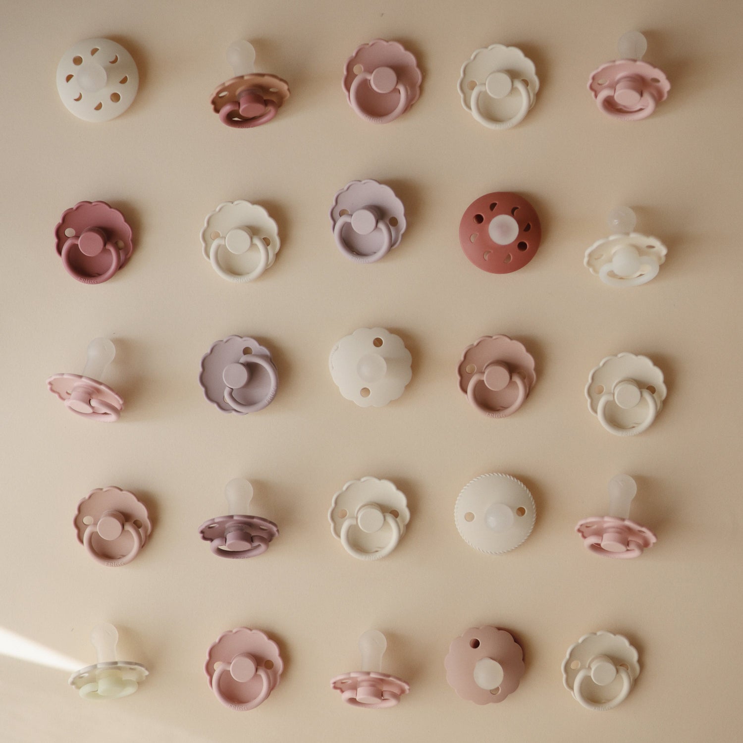 FRIGG Moon Silicone Pacifier 2 - Pack - Tenth &amp; Pine - FRIGG PACIFIERS - 6 - 18 months - Soft Lilac/Daffodil