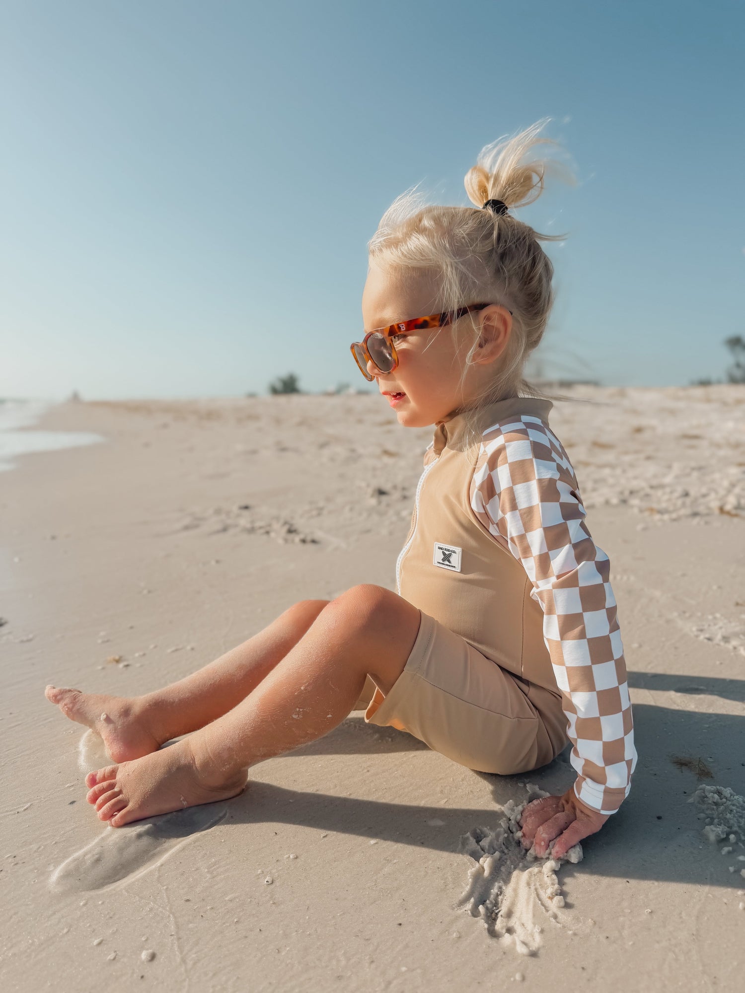 UPF 50 RASHGUARD ONESIE - DUNE CHECKERS