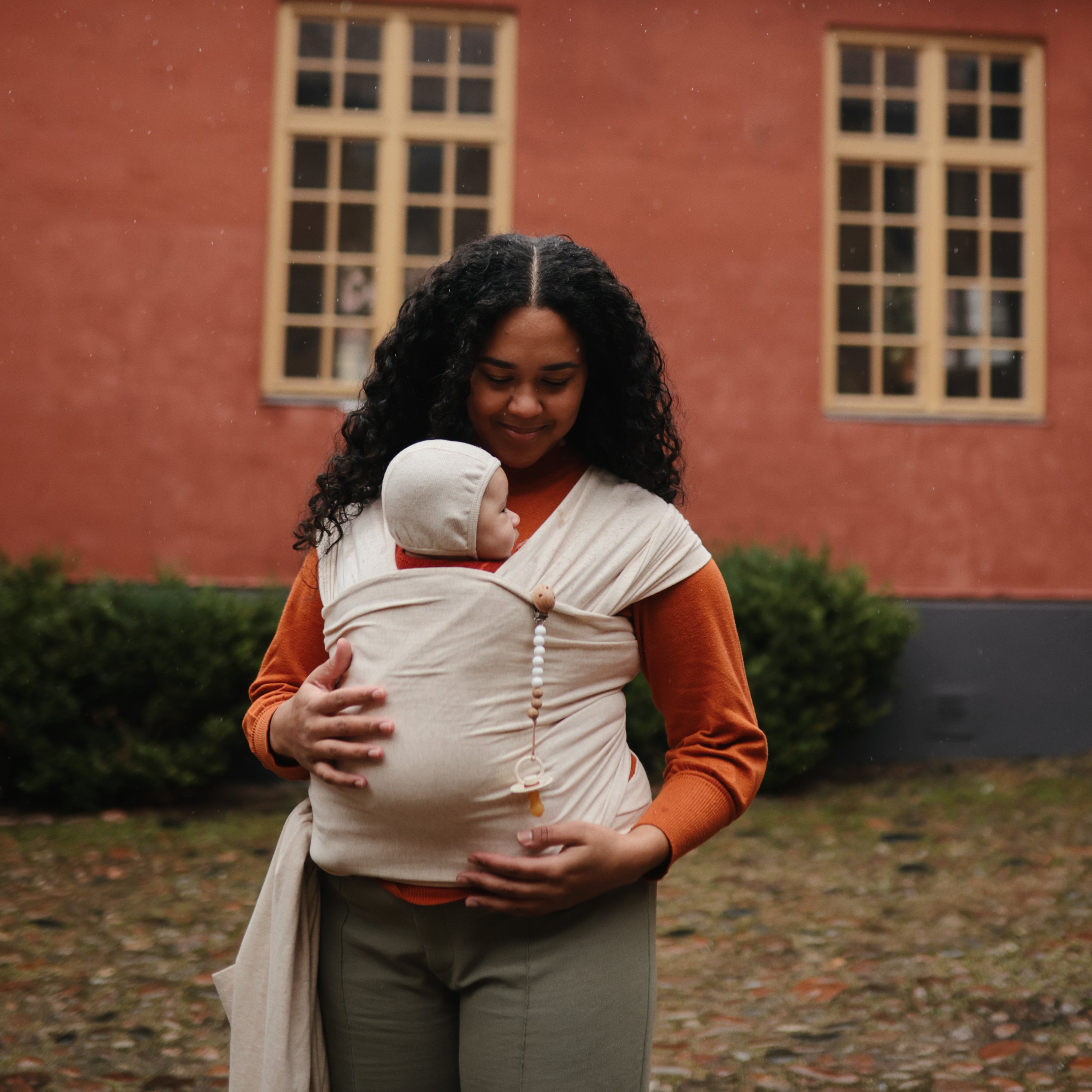 Silicone Pacifier Clip | Eva - Tenth &amp; Pine - Pacifier Clip - Black