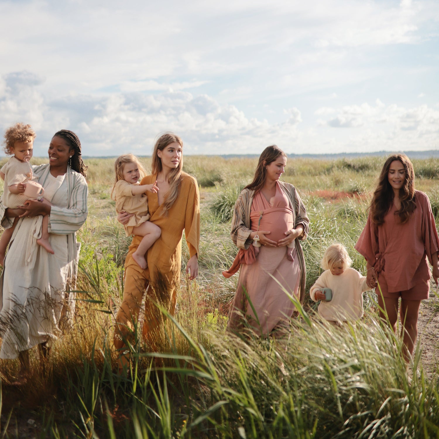 Silicone Pacifier Clip | Eva - Tenth &amp; Pine - Pacifier Clip - Black