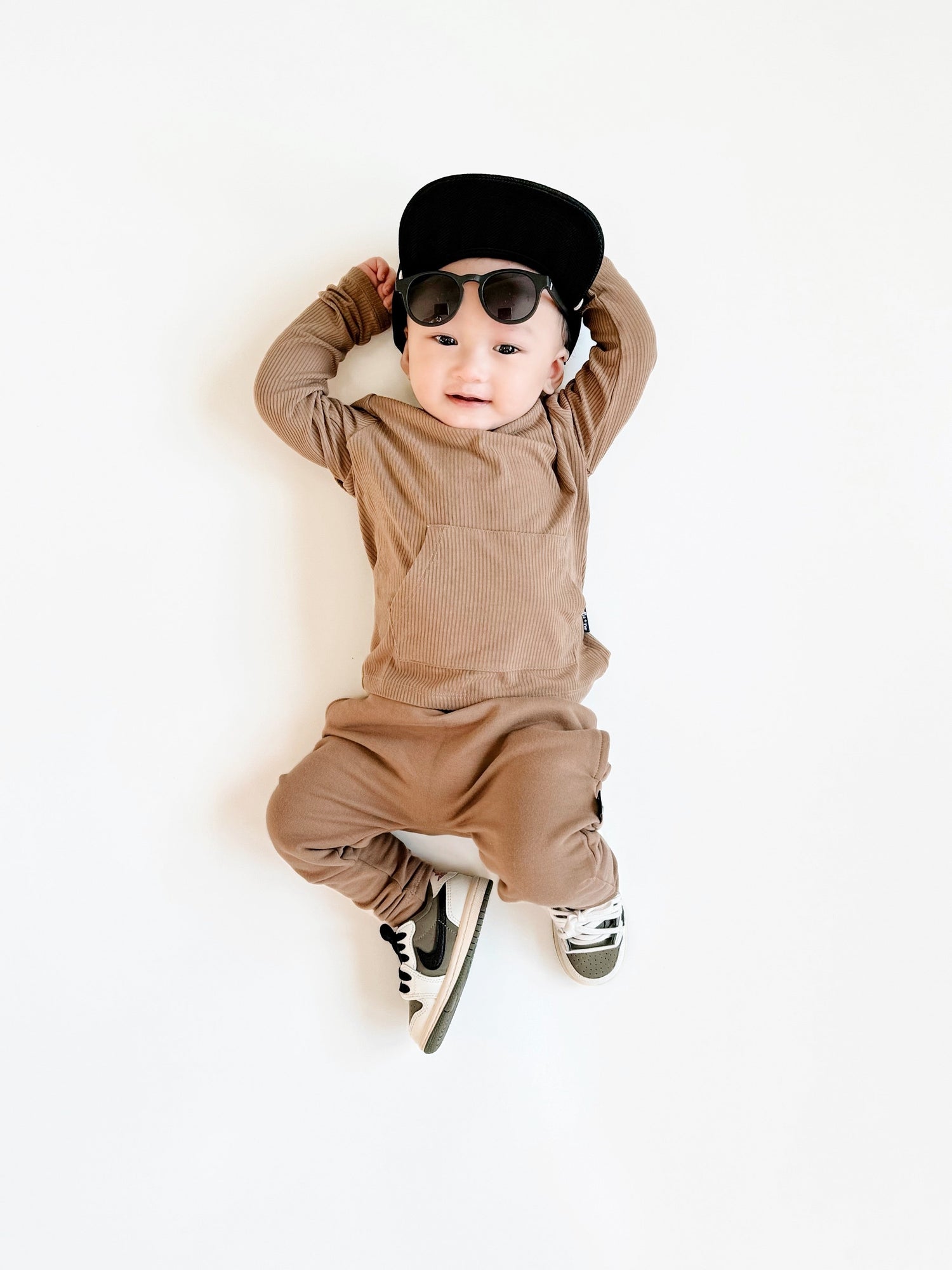 LONG SLEEVE HOODIE- Mocha