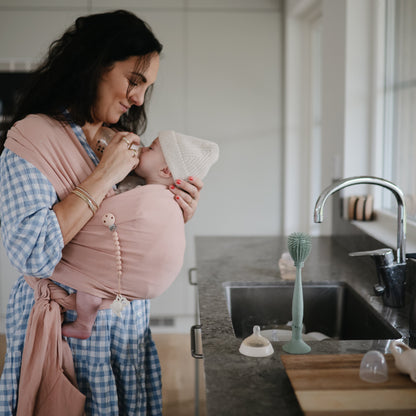 Silicone Pacifier Clip | Hera - Tenth &amp; Pine - Pacifier Clip - Tradewinds