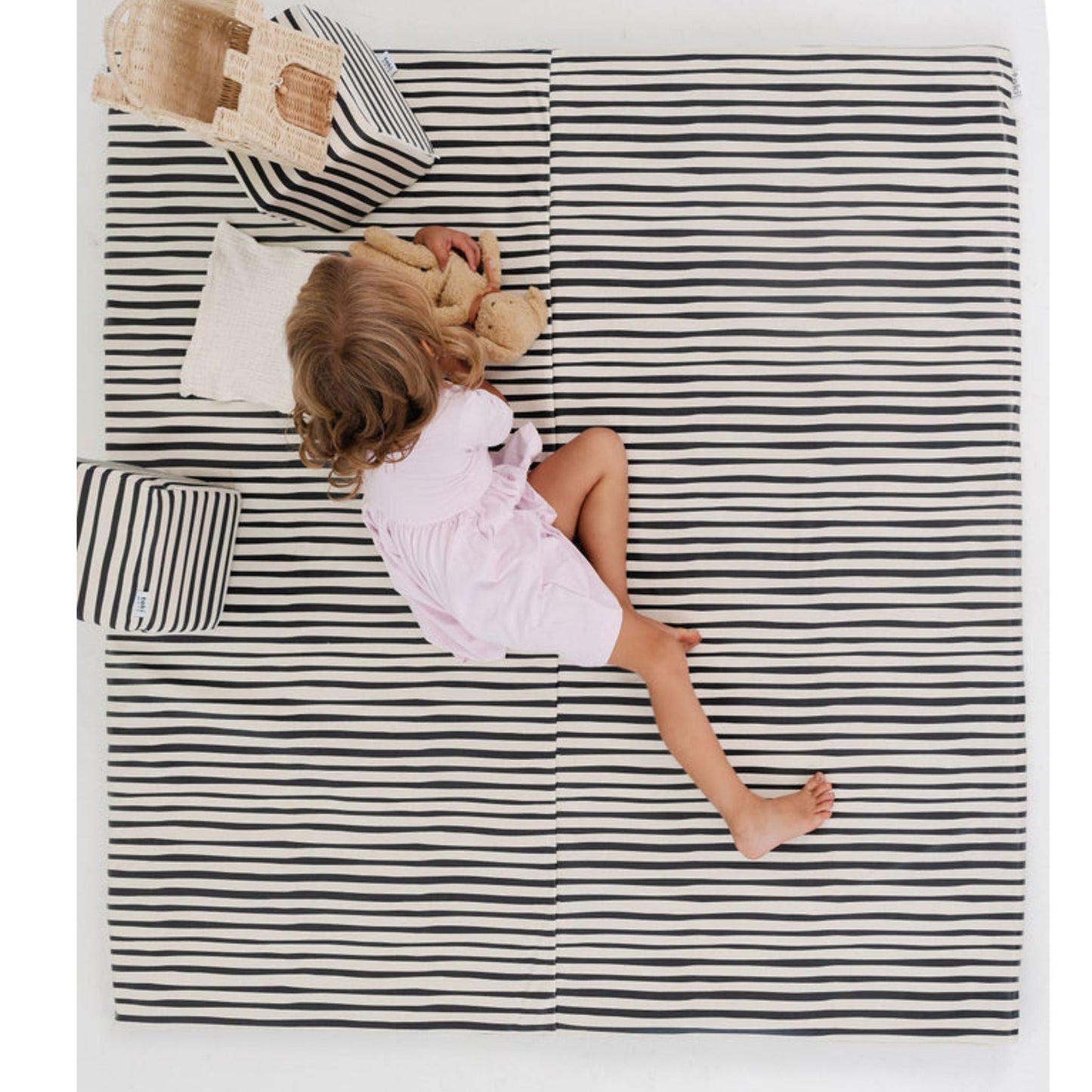 Bold Stripe Vegan Leather Mat - Tenth & Pine - Vegan Leather Padded Mat - Mega