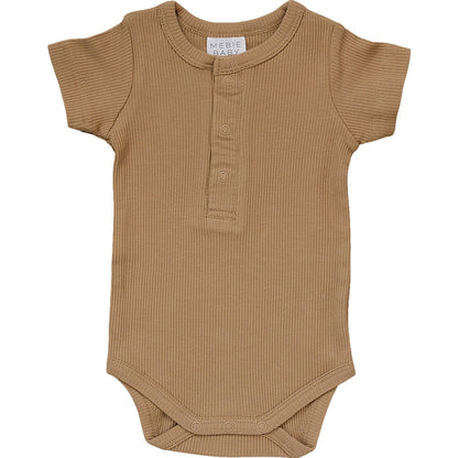 Cafe Organic Cotton Ribbed Snap Bodysuit - Tenth &amp; Pine - NB - Mebie Baby