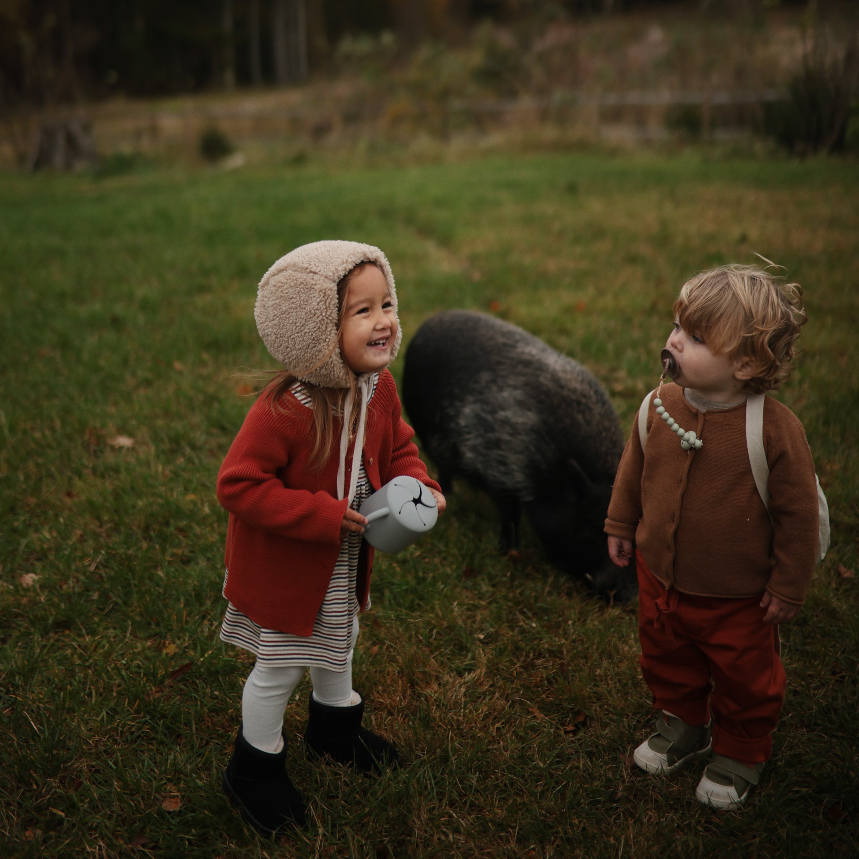 Silicone Pacifier Clip | Hera - Tenth &amp; Pine - Pacifier Clip - Tradewinds