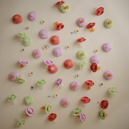 FRIGG Rope Natural Rubber Pacifier 2 - Pack - Tenth &amp; Pine - FRIGG PACIFIERS - 6 - 18 months - Cream/Green Tea