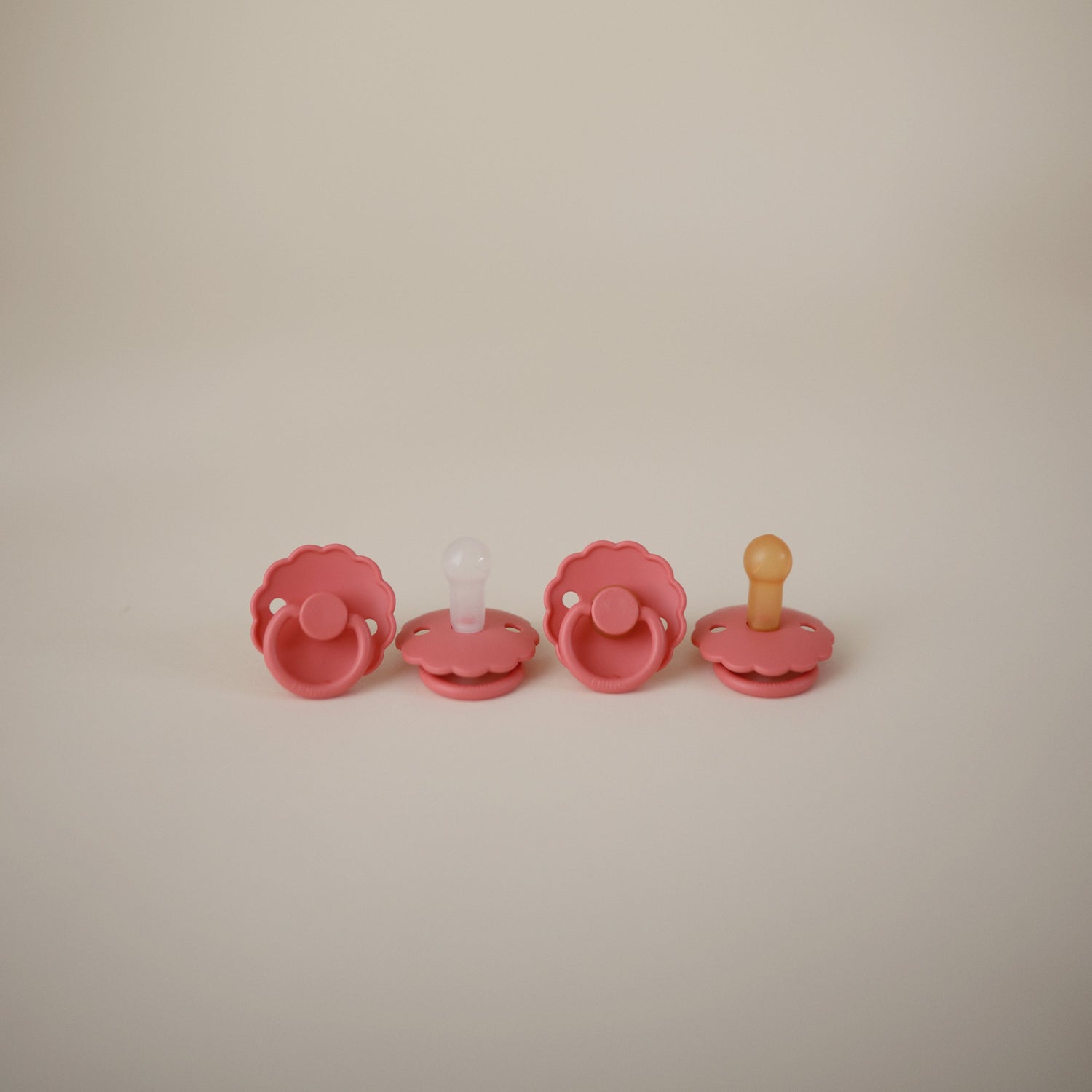 FRIGG Daisy Natural Rubber Pacifier 2 - Pack - Tenth &amp; Pine - FRIGG PACIFIERS - 6 - 18 months - Pink Cream/Poppy