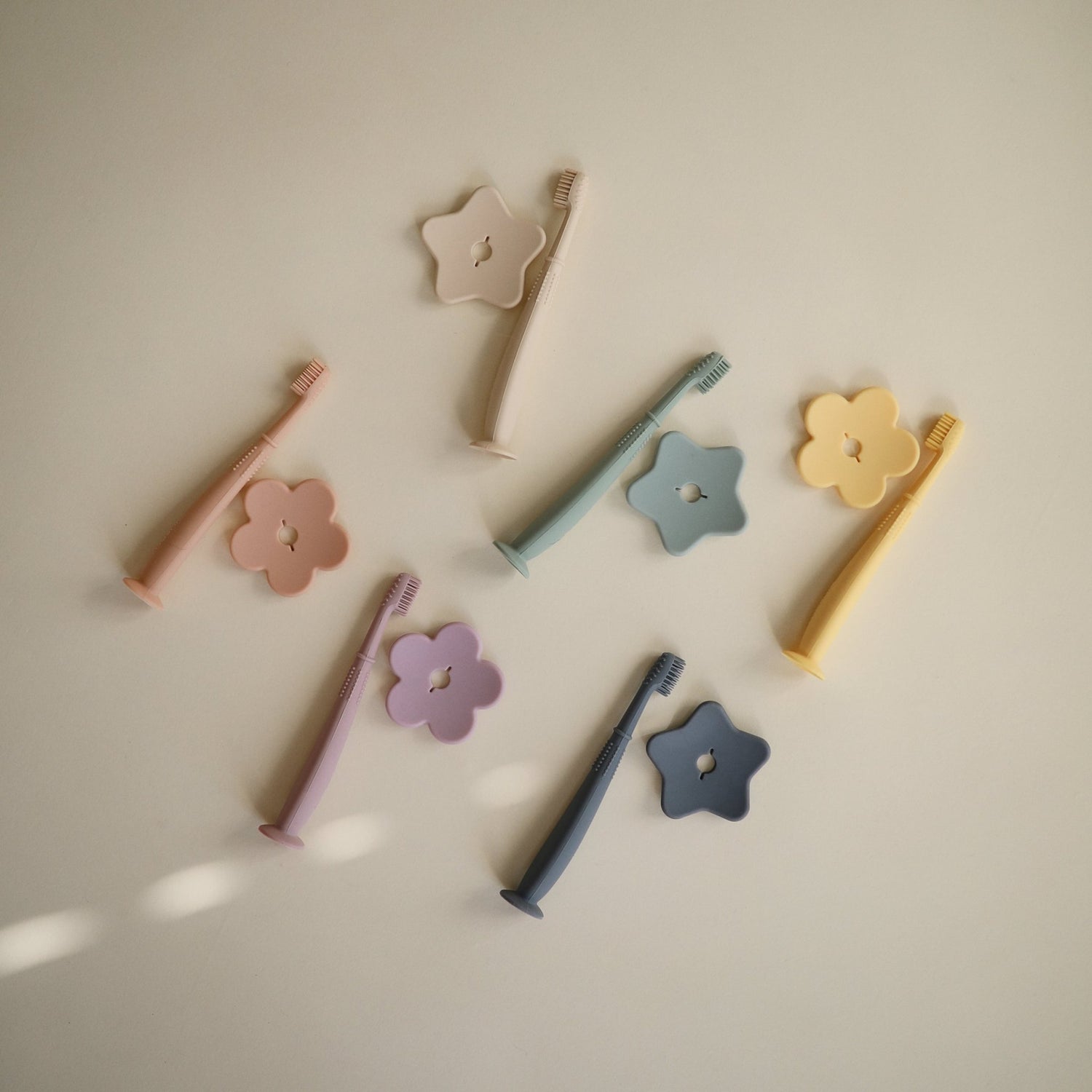 Flower Training Toothbrush - Tenth &amp; Pine - Training Toothbrush - Soft Lilac