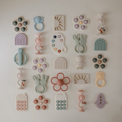 HexaPop Suction Toy - Tenth &amp; Pine - toys - Shifting Sand