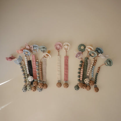 Linen Pacifier Clip 2 - Pack - Tenth &amp; Pine - Pacifier Clip - Blush/Cream