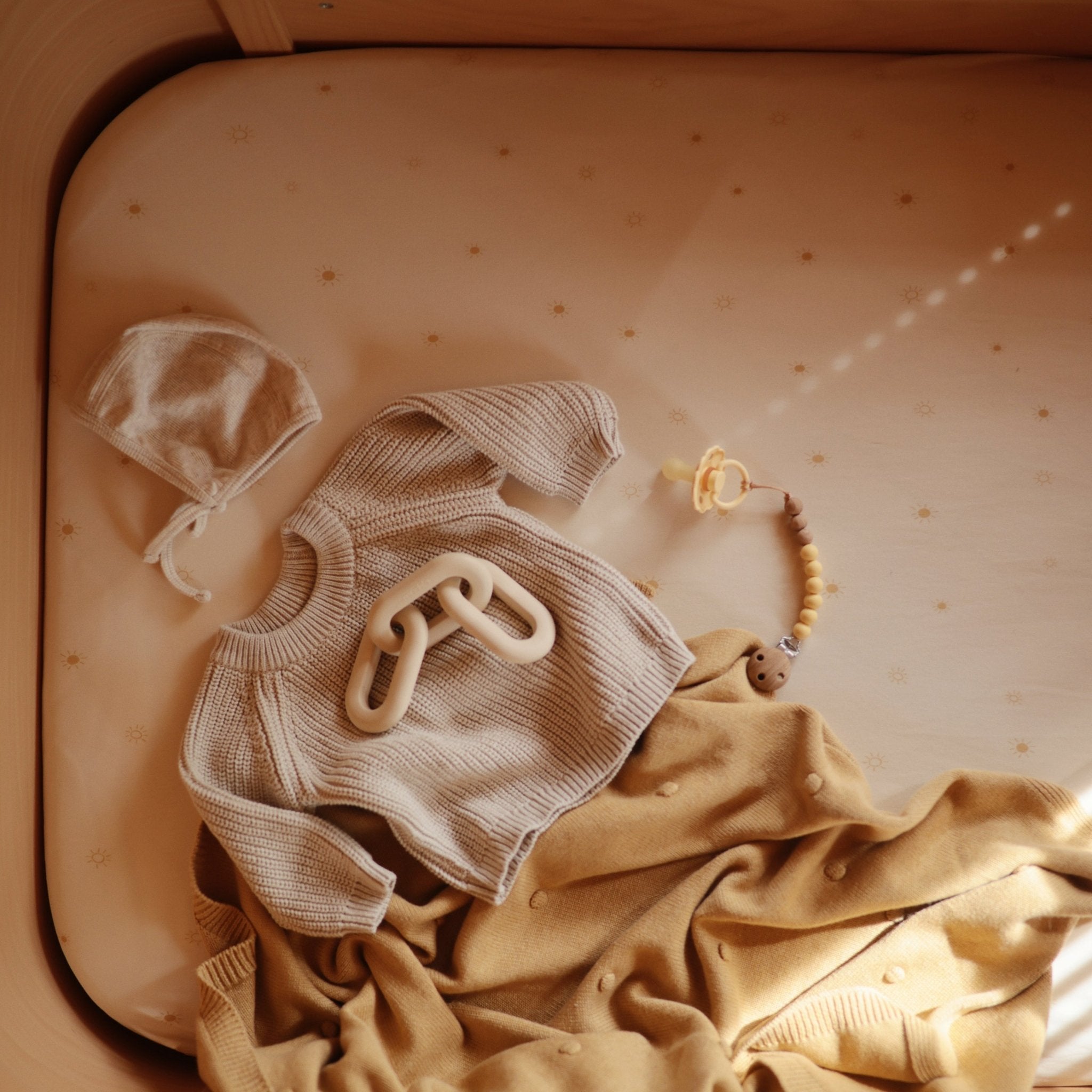 Links Teether - Tenth &amp; Pine - teether - Dried Thyme