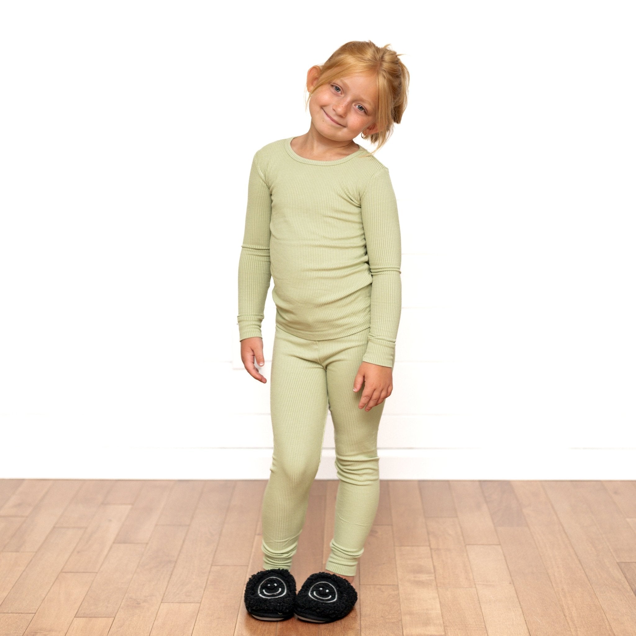 LONG SLEEVE 2 PIECE SETS - Pistachio Ribbed - Tenth &amp; Pine - Bamboo 2 Piece PJ - RIB - 12/18m