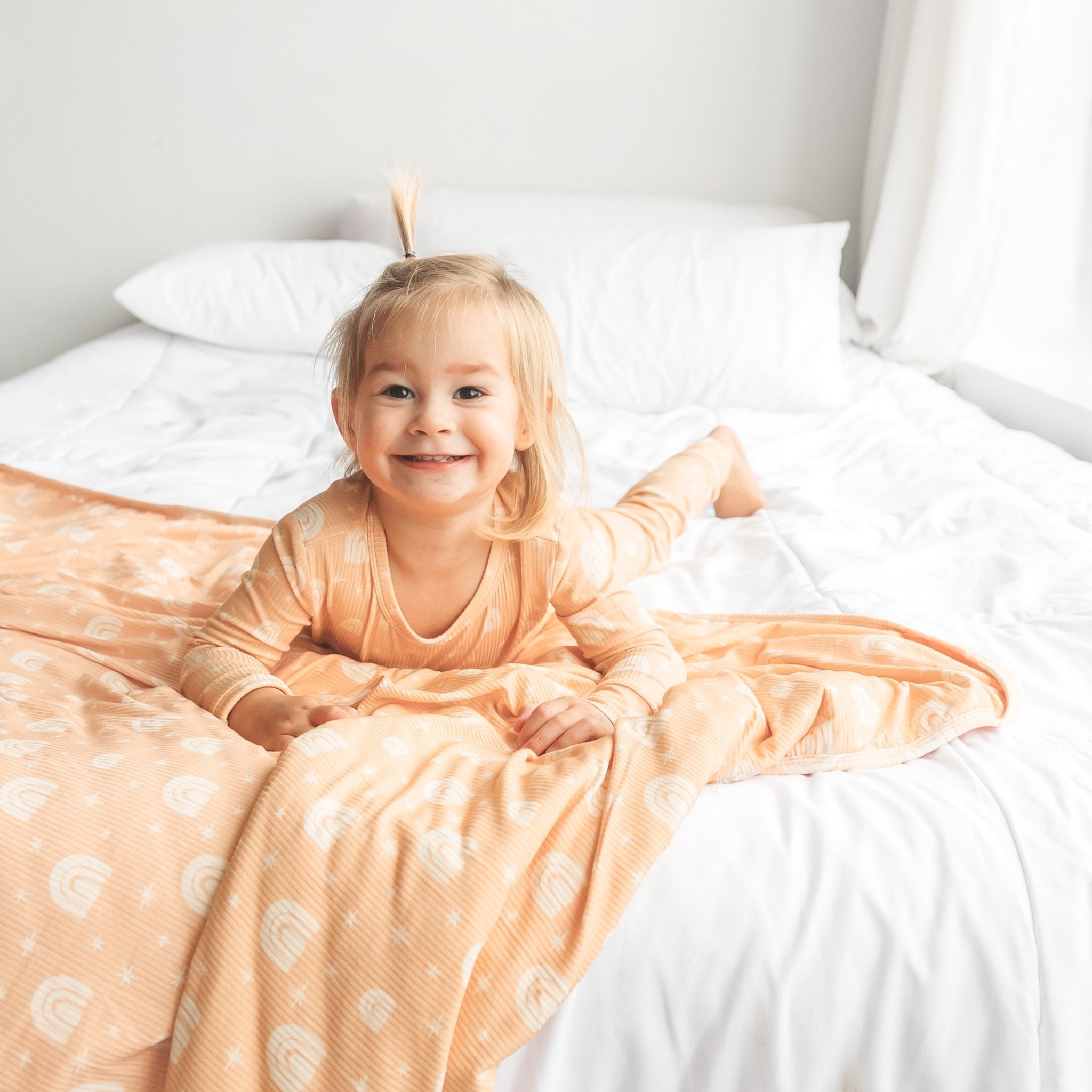 LONG SLEEVE 2 PIECE SETS - Rainbow Ribbed - Tenth &amp; Pine - Bamboo 2 Piece PJ - RIB - 12/18m