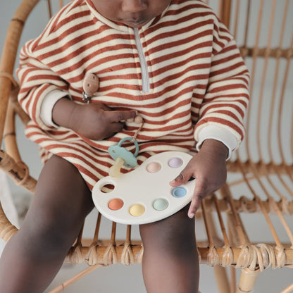 FRIGG Daisy Natural Rubber Pacifier 2 - Pack - Tenth &amp; Pine - FRIGG PACIFIERS - 6 - 18 months - Pink Cream/Poppy