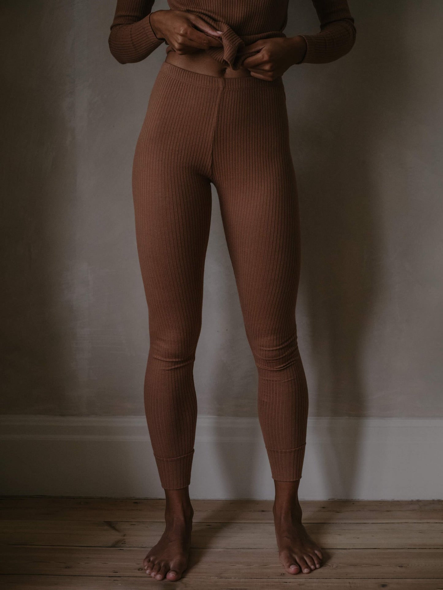 The Ribbed Legging - Women's - Tenth & Pine - Women's Leggings - US 0 - cinnamon