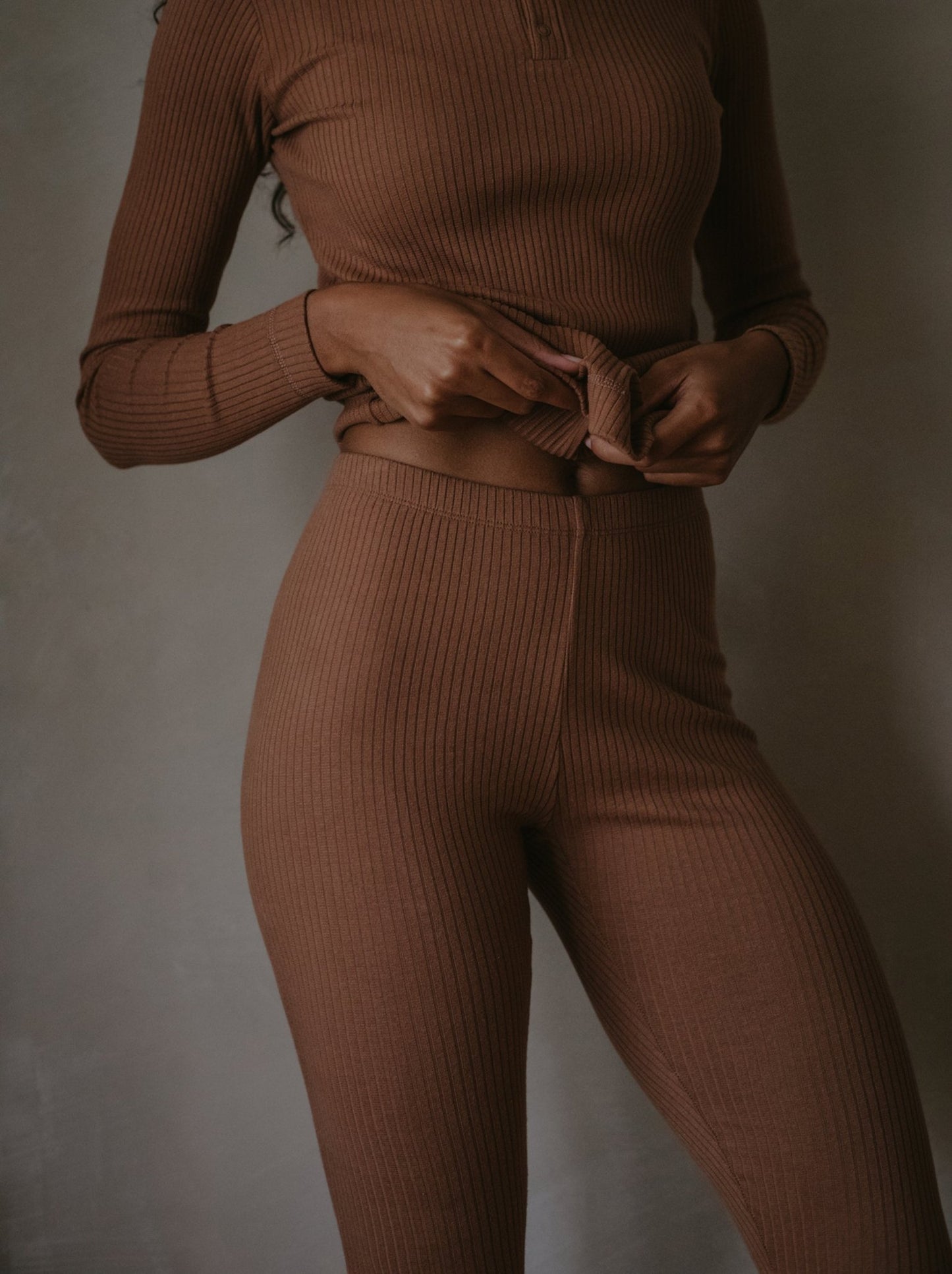 The Ribbed Legging - Women's - Tenth & Pine - Women's Leggings - US 0 - cinnamon