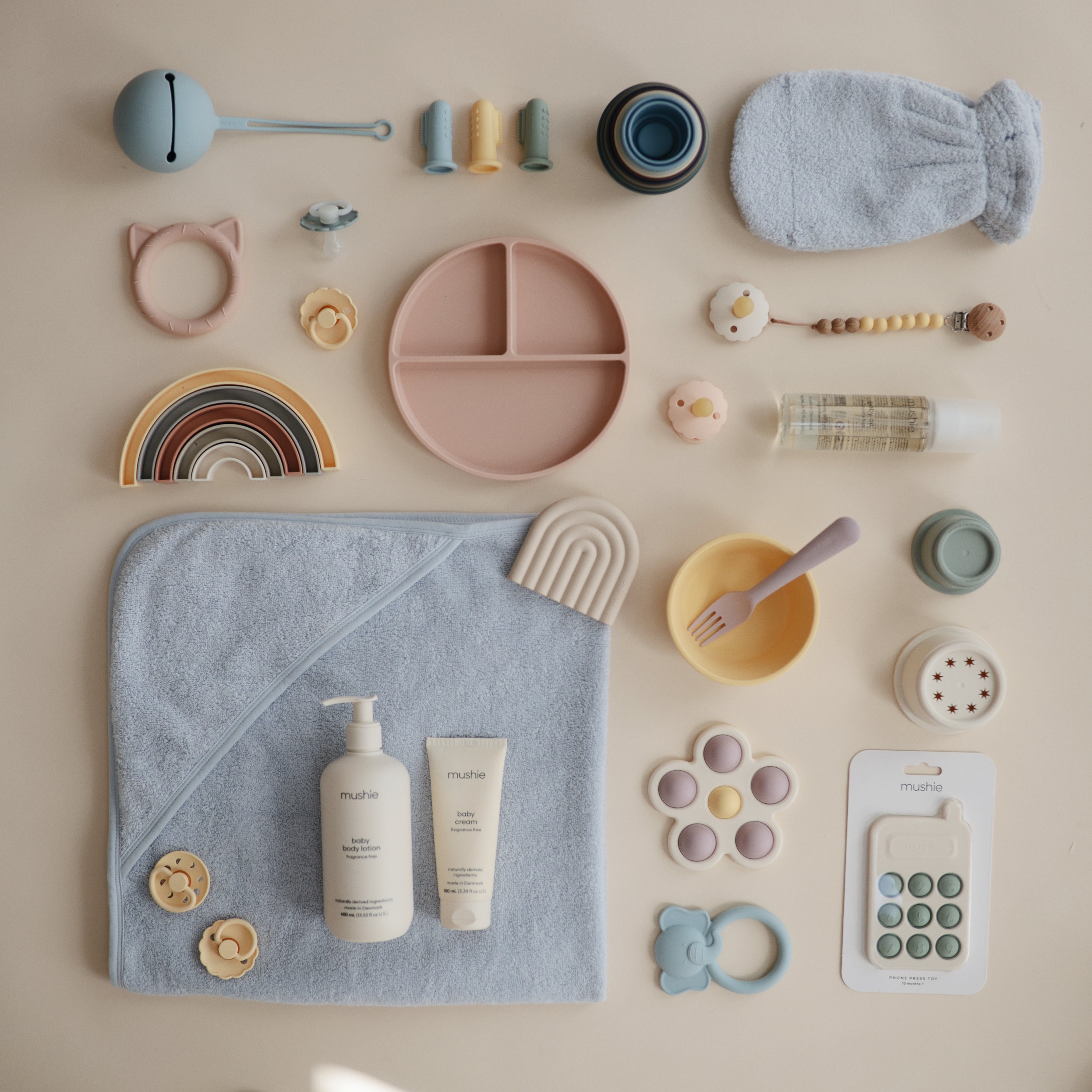 Silicone Pacifier Clip | Eva - Tenth &amp; Pine - Pacifier Clip - Black